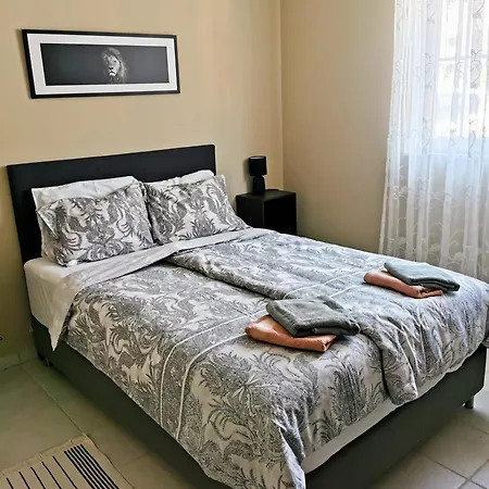 Luxurious 2 Bedroom With Terrace And Pool Apartment Vinisce